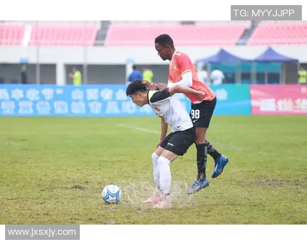 即将落幕的足球明星们如何在绿茵场上书写最后的辉煌篇章